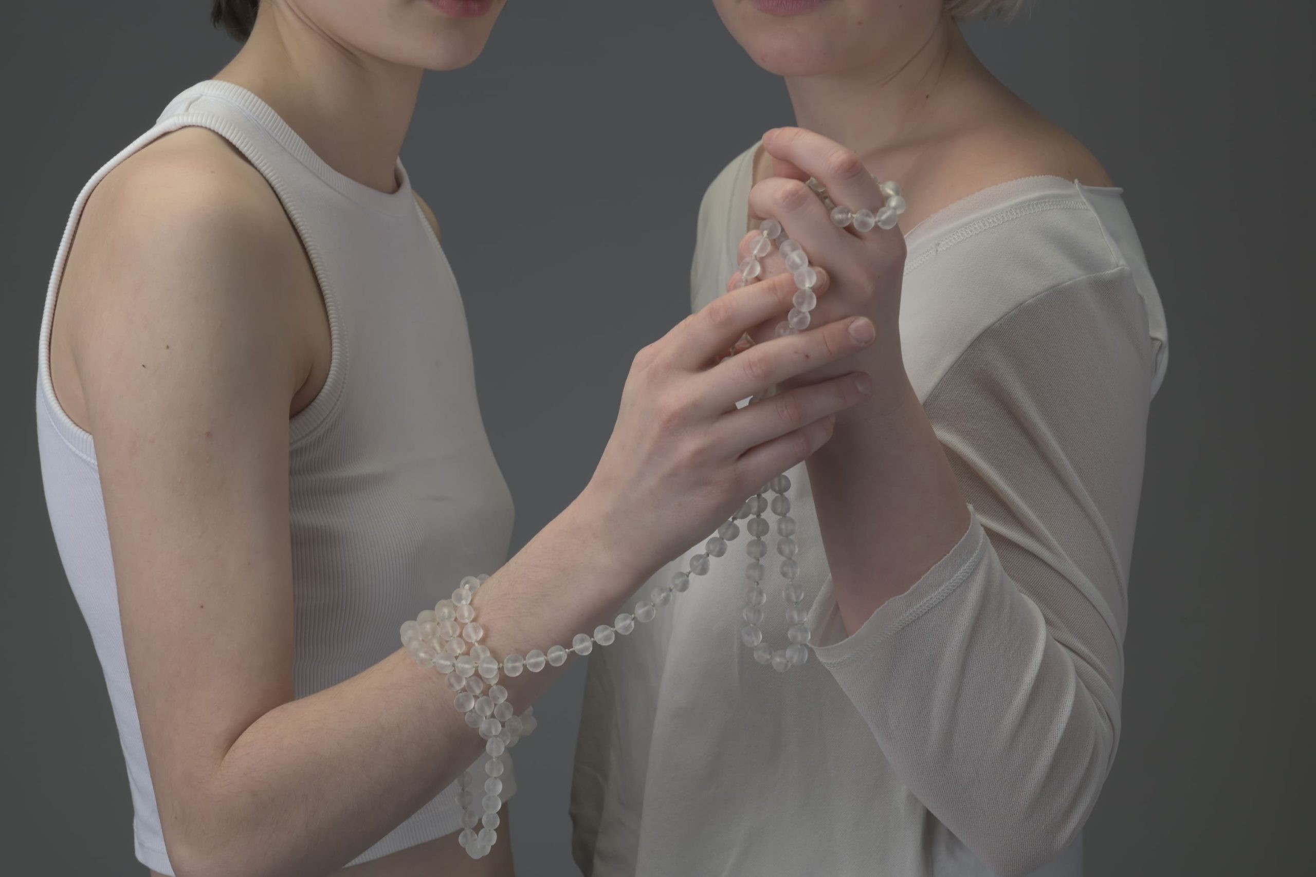 Ayla_Tur_Between_Bodies_4
