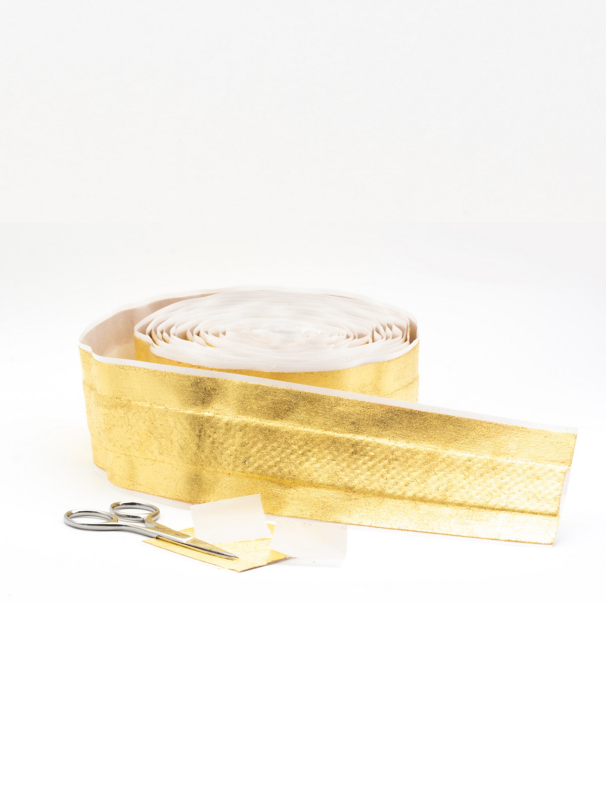 Lunnemnn_Rikke_How-much-care-do-you-need-today_brooch1_2