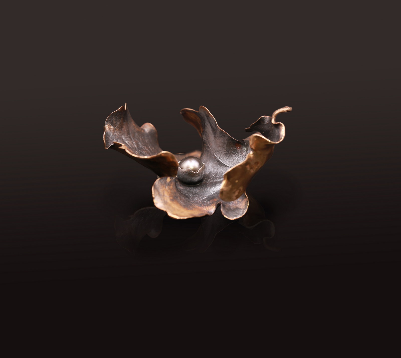 Maja Licul_Hrast s perlo_broska_01