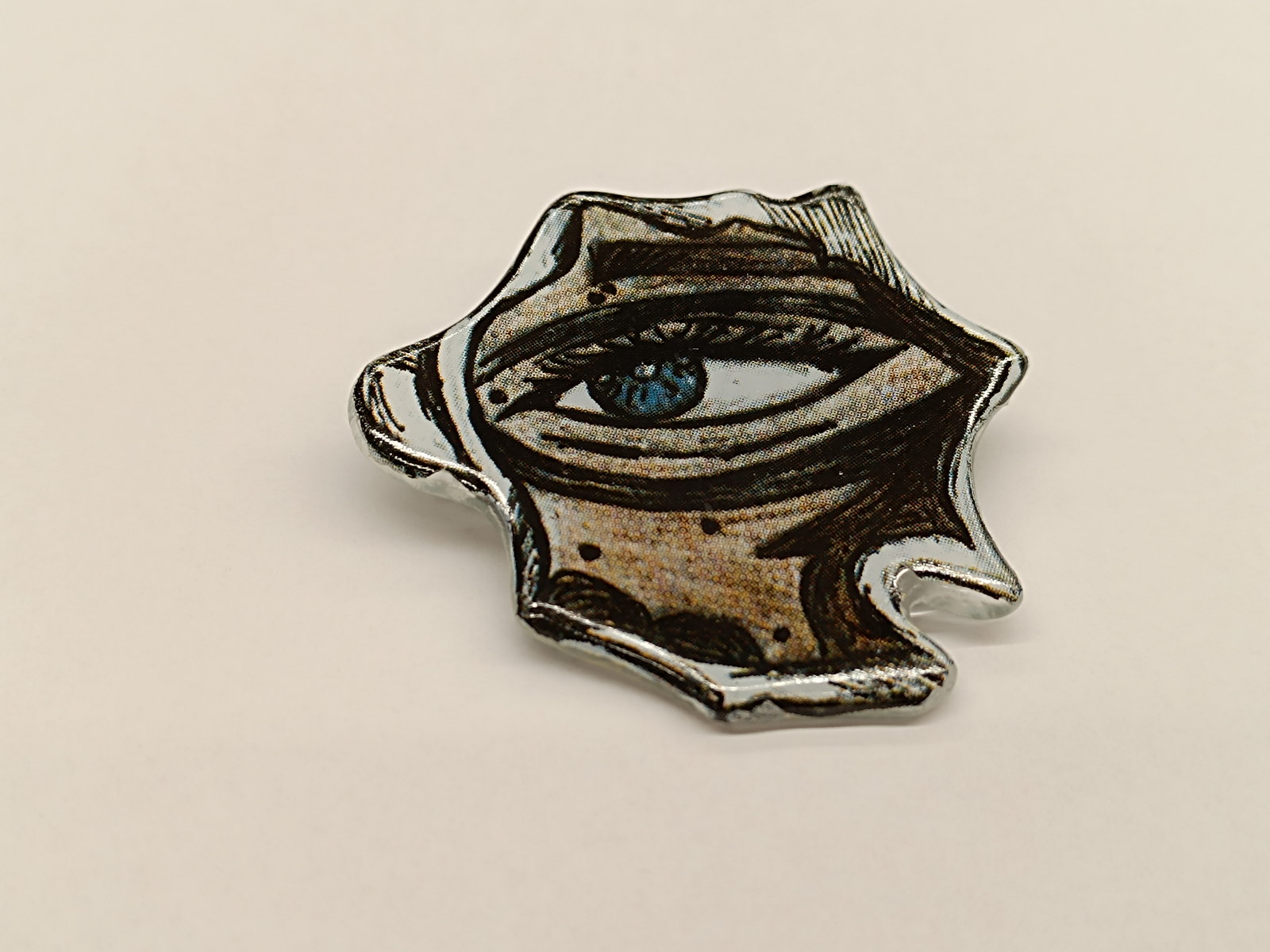 kotnik_korina_triskrivnosti3_broska_2